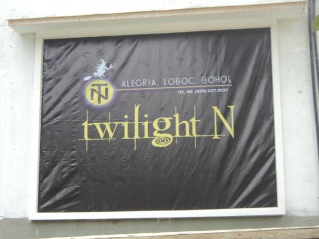 Twilight N Ξενοδοχείο Loboc Δωμάτιο φωτογραφία